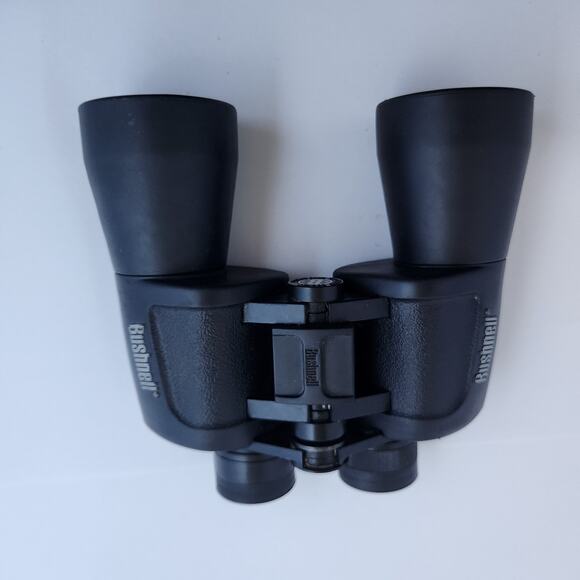 Bushnell 16x50 FOV 182ft with case - Picture 7 of 7